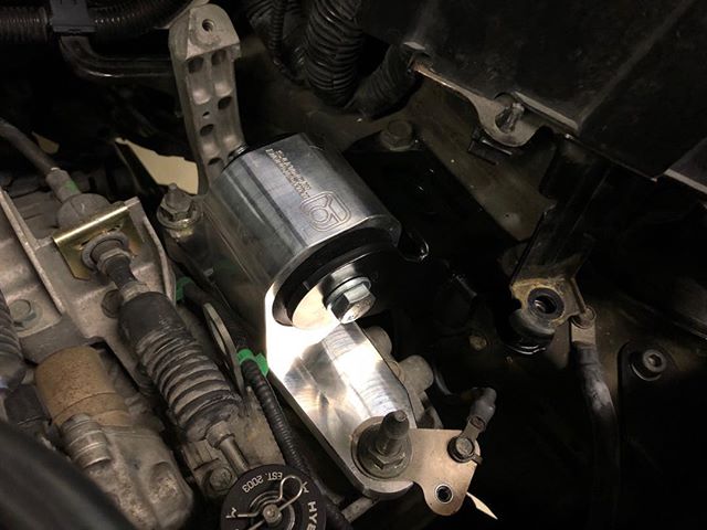 Innovative 2006 - 2011 Honda Civic Si K - Series Manual Replacement Billet Mount Kit with Unique Vibration - Minimizing Feature